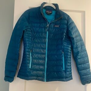 Patagonia women’s M lightweight puffer jacket